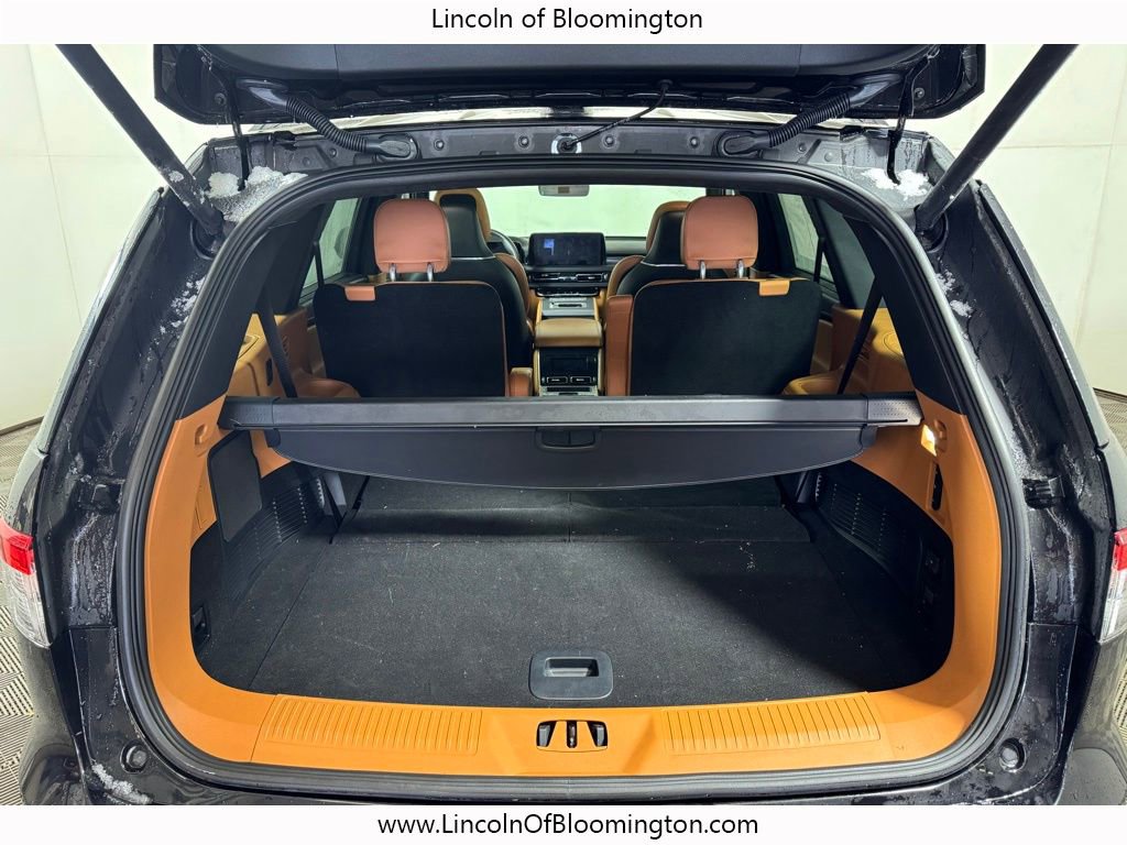 Certified 2025 Lincoln Aviator Black Label w/ Jet Appearance Package image 68