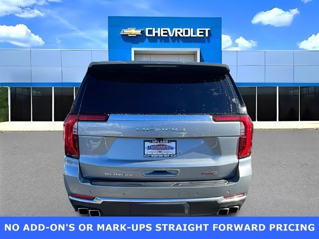 Used 2025 GMC Yukon Denali RWD image 4