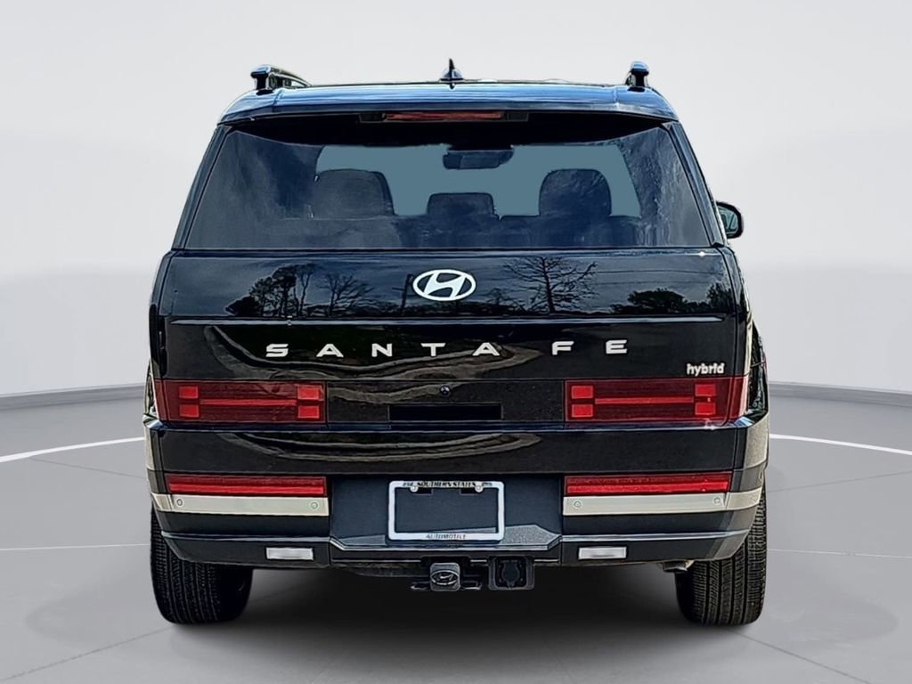 Used 2025 Hyundai Santa Fe Limited image 6