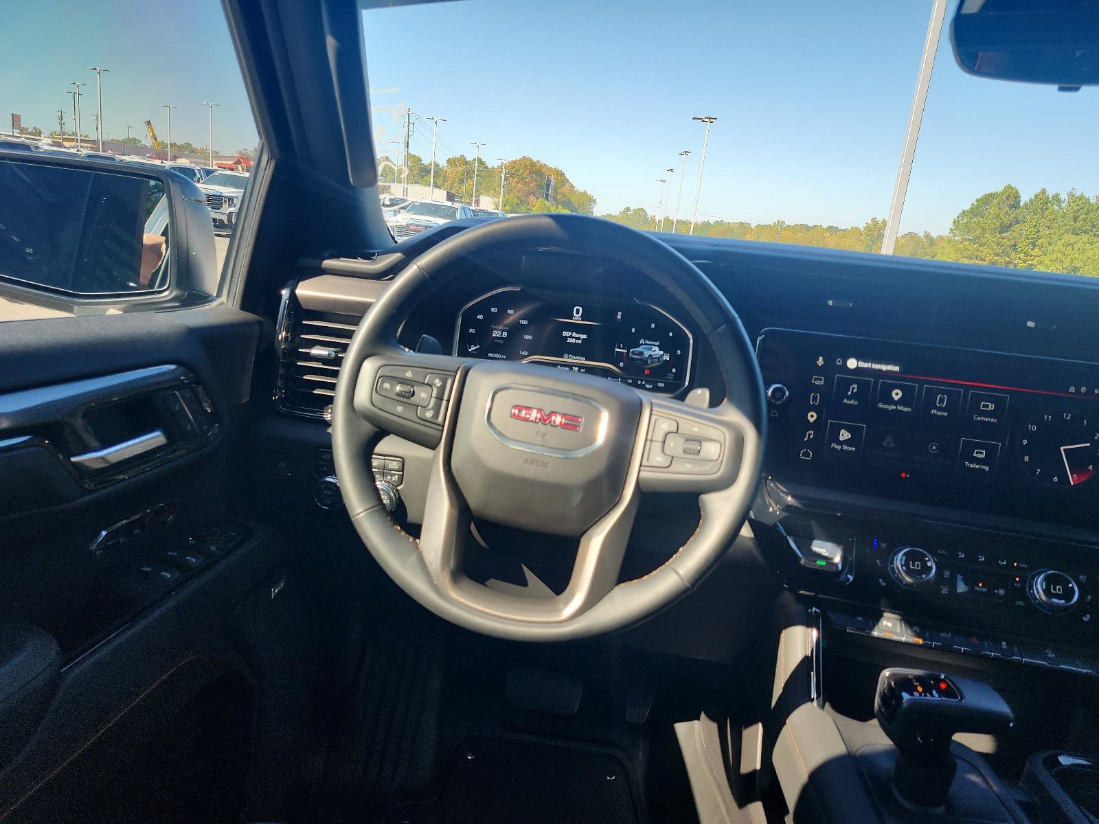 Used 2024 GMC Sierra 1500 AT4 w/ Technology Package AWD/4WD image 16