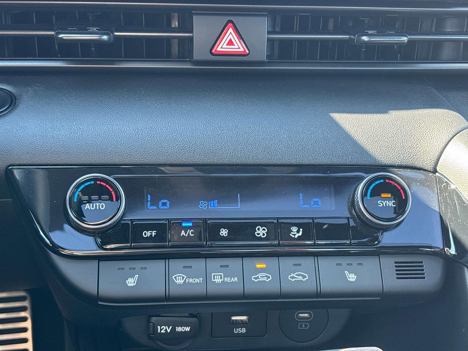 New 2026 Hyundai Elantra SEL Sport Premium image 11