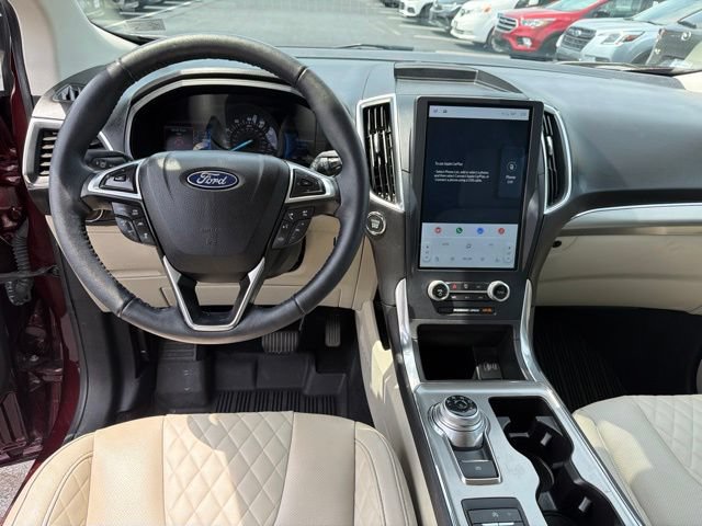 Used 2023 Ford Edge Titanium w/ Equipment Group 301A AWD/4WD image 20