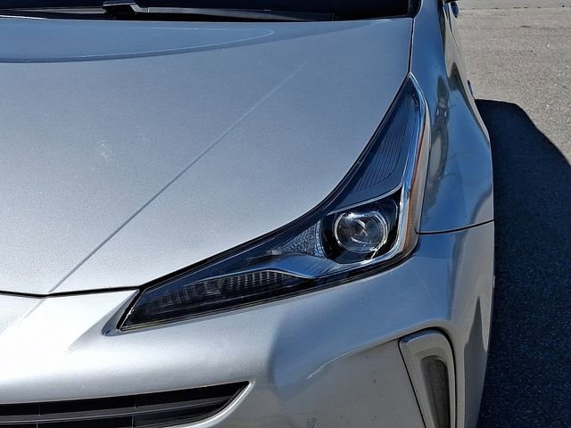 Used 2020 Toyota Prius LE AWD/4WD image 11