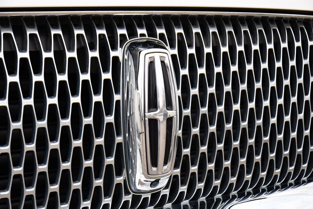 Used 2022 Lincoln Navigator Reserve image 35