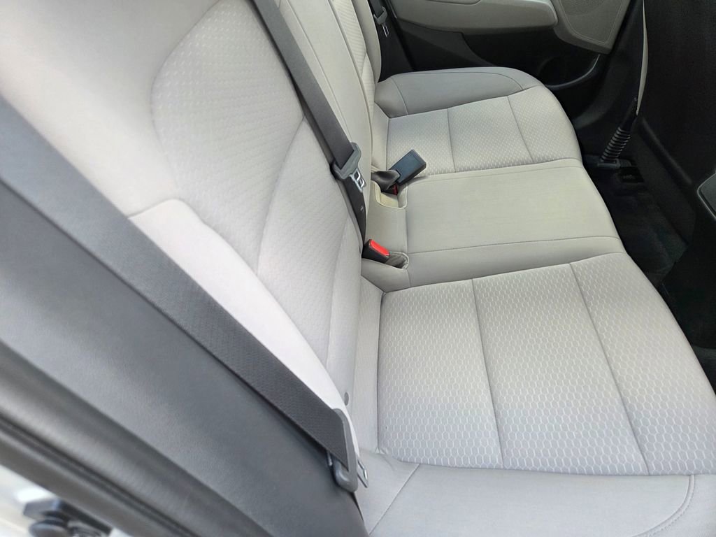 Used 2019 Hyundai Elantra Value Edition FWD image 27
