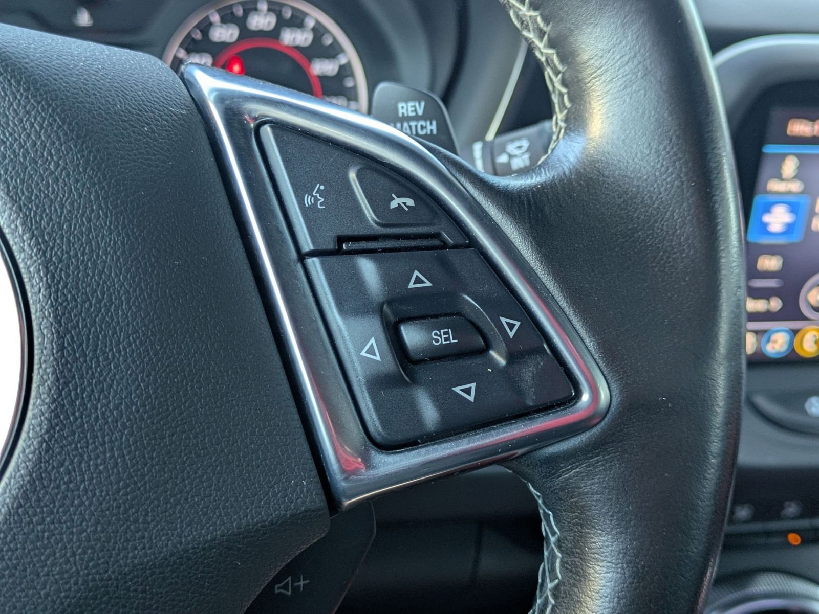 Used 2021 Chevrolet Camaro LT w/ Redline Edition RWD image 14