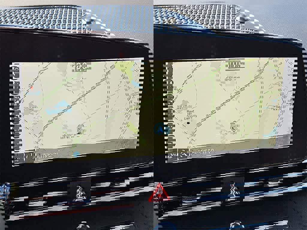 Certified 2024 Hyundai Elantra SEL w/ Convenience Package image 14