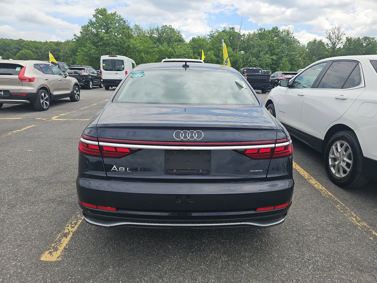Used 2023 Audi A8 L 3.0T AWD/4WD image 7