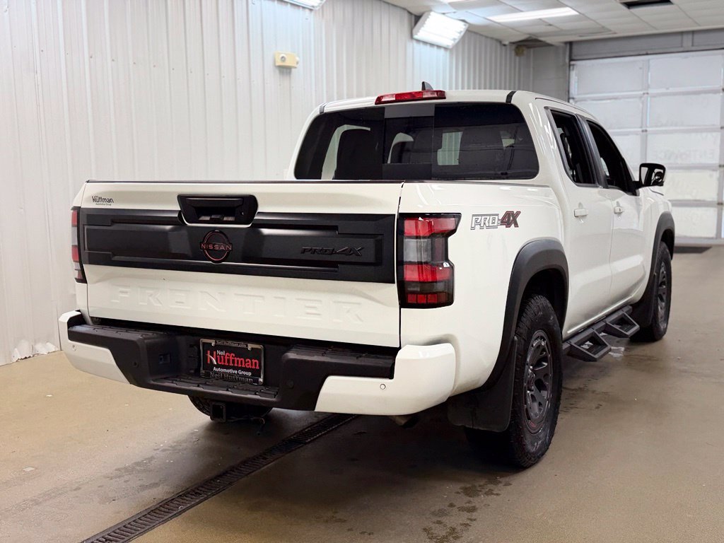Used 2025 Nissan Frontier PRO-4X w/ Pro Convenience Package AWD/4WD image 6