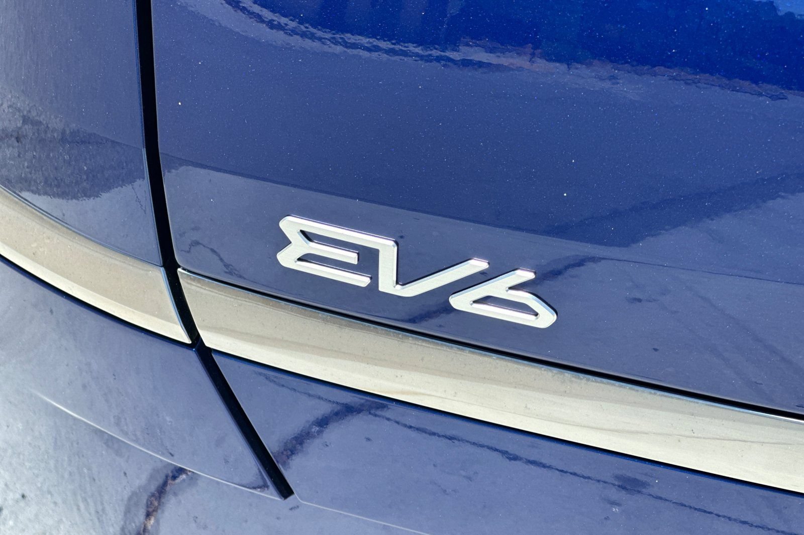Used 2023 Kia EV6 Wind AWD/4WD image 28