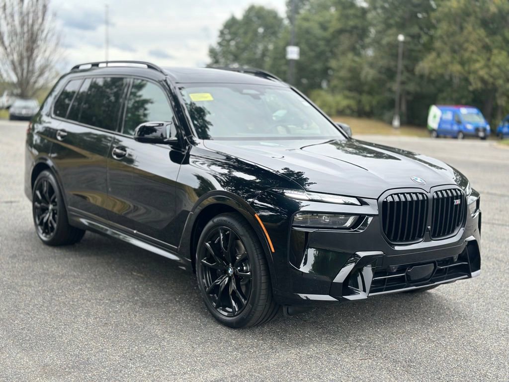 New 2026 BMW X7 M60i image 9