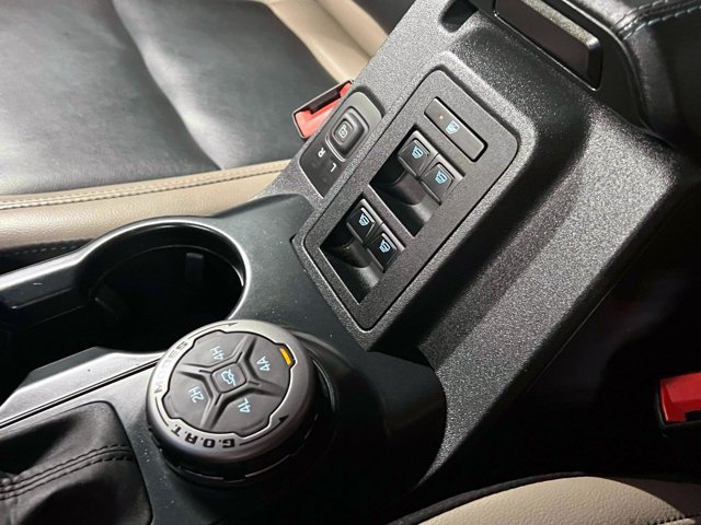 Used 2024 Ford Bronco Wildtrak AWD/4WD image 25
