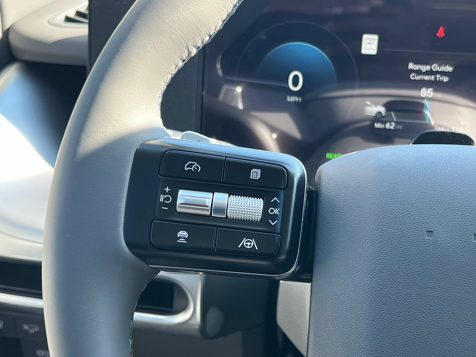 New 2026 Hyundai Ioniq 9 SE AWD/4WD image 30