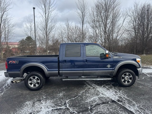 Used 2011 Ford F250 Lariat w/ Lariat Interior Pkg image 2