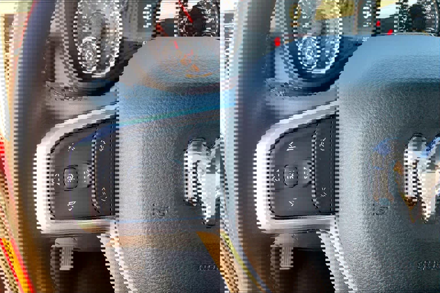 Used 2024 RAM 2500 Big Horn w/ Bed Utility Group image 22