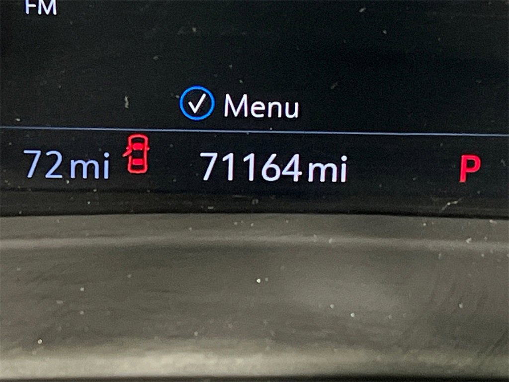 Used 2023 Buick Envision Essence w/ Sport Touring Package image 29