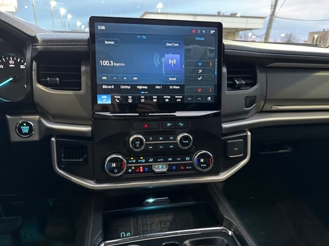 Used 2022 Ford Expedition XLT image 20