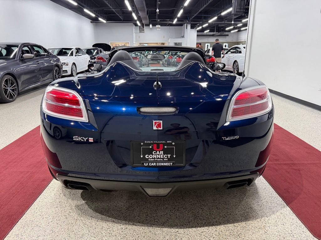 Used 2007 Saturn Sky Red Line RWD image 16