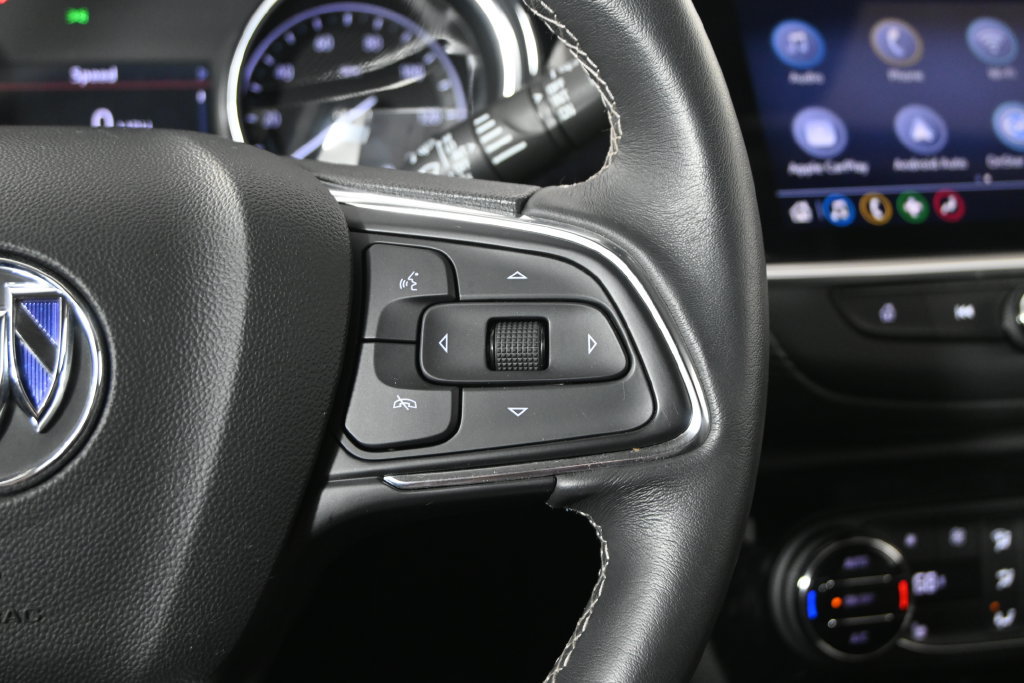 Used 2023 Buick Encore GX Select w/ Safety Package II AWD/4WD image 35