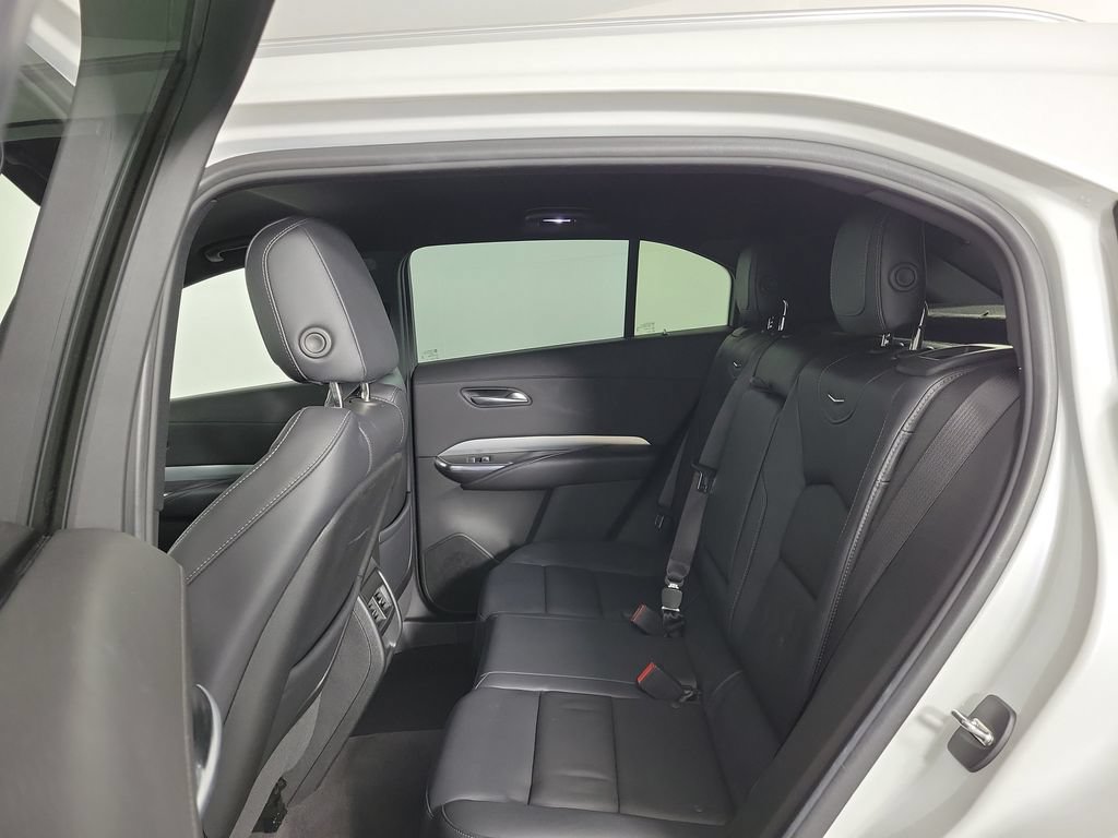 Used 2023 Cadillac XT4 Premium Luxury FWD image 11