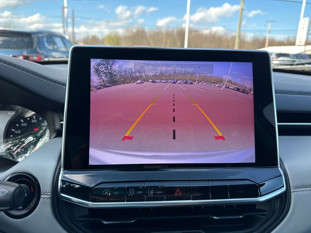 Used 2022 Jeep Compass Limited image 19