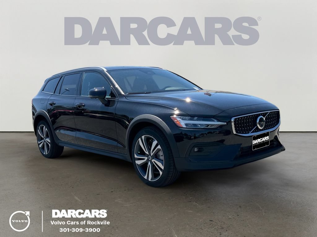 New 2026 Volvo V60 B5 Cross Country Plus w/ Climate Package AWD/4WD image 1
