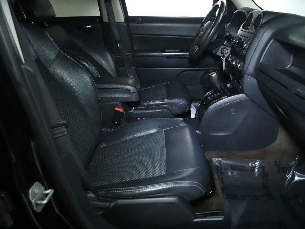 Used 2016 Jeep Patriot Sport w/ Power Value Group AWD/4WD image 31