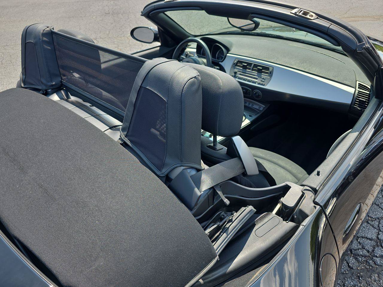 Used 2003 BMW Z4 2.5i RWD image 7