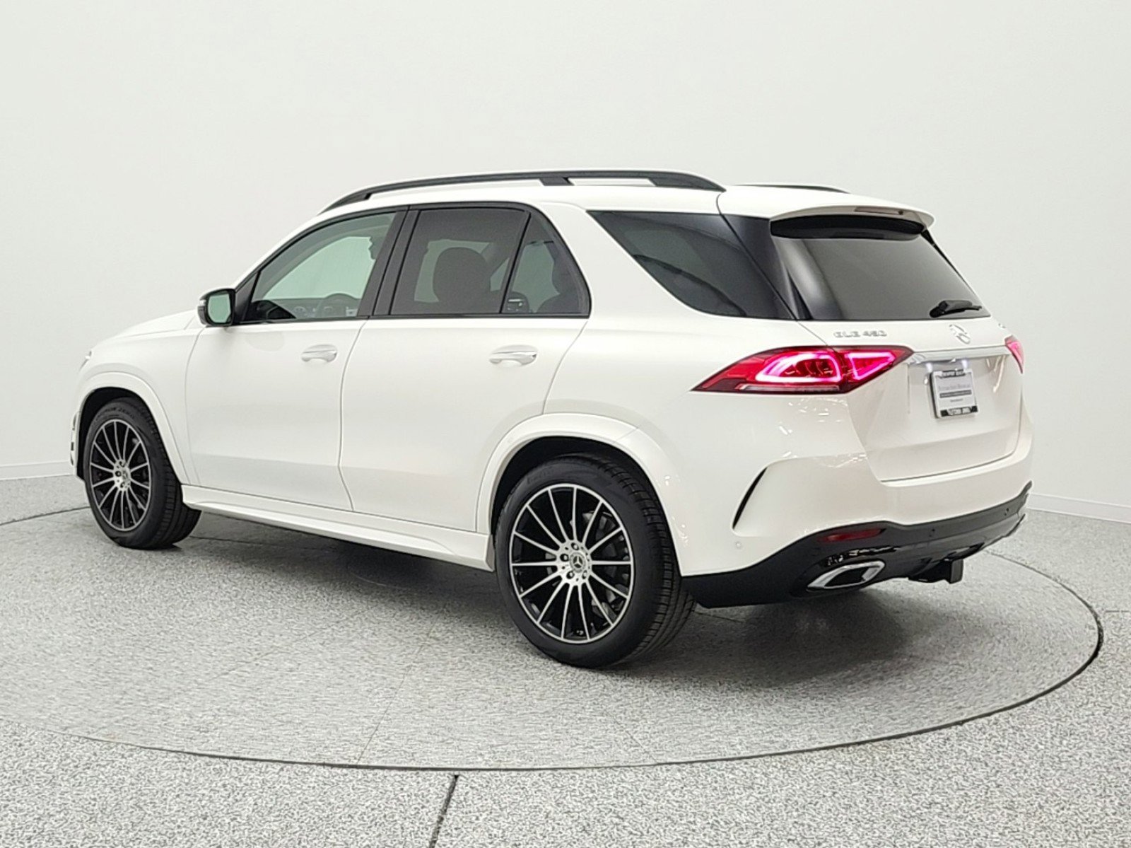 Used 2023 Mercedes-Benz GLE 450 4MATIC image 7