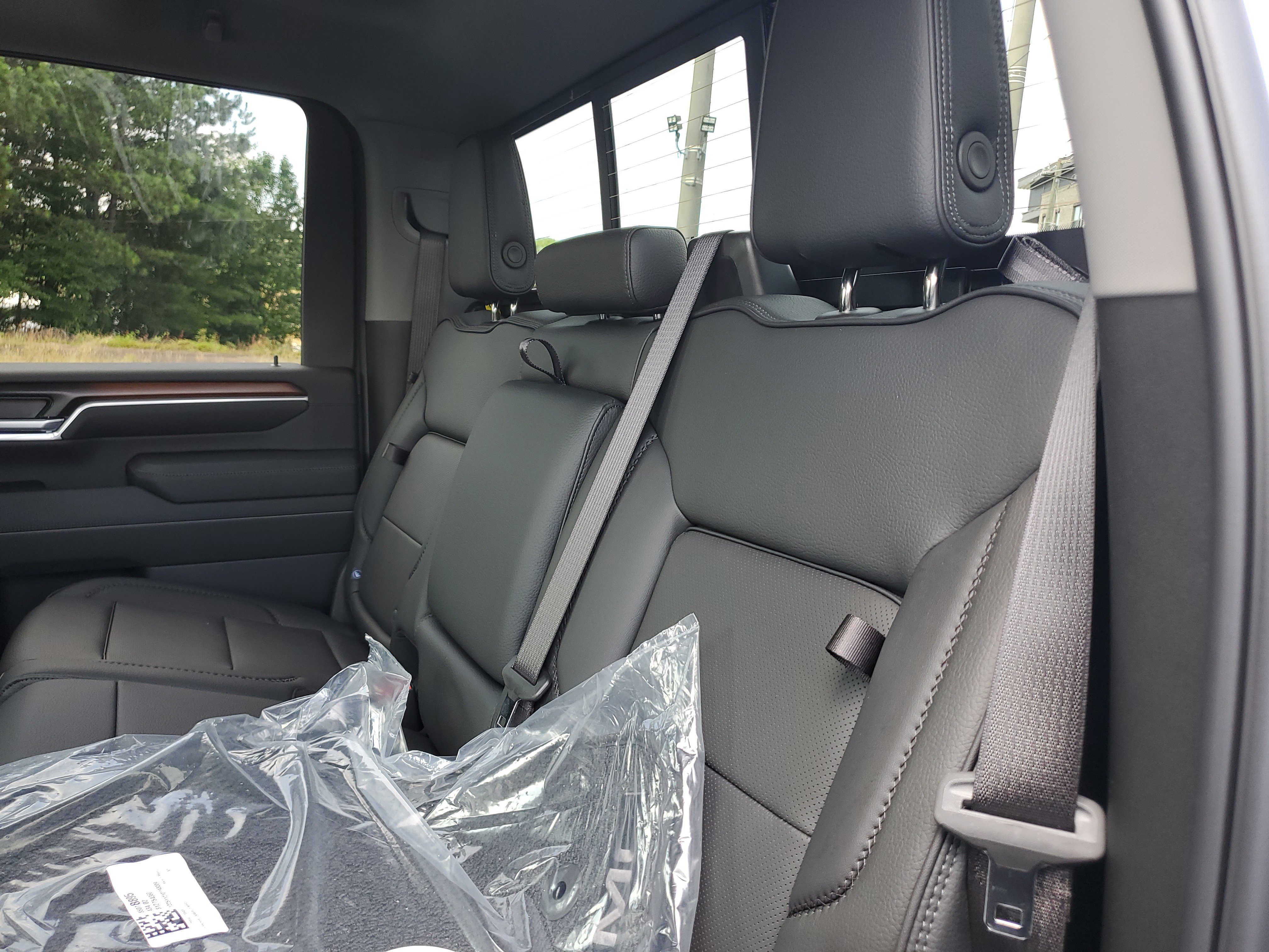 New 2025 GMC Sierra 2500 Denali image 12