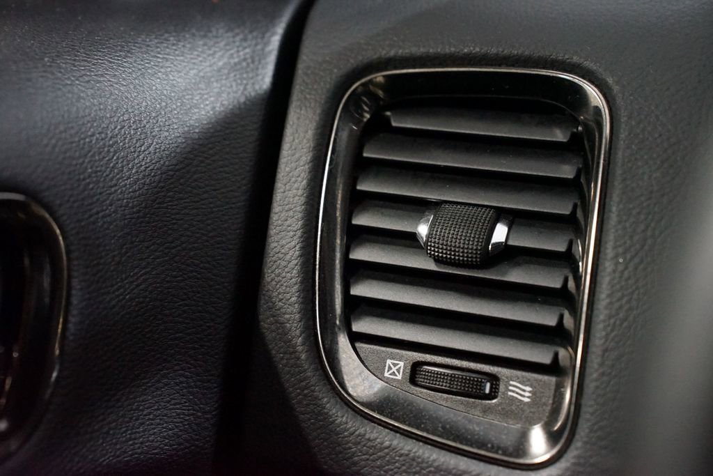 Used 2020 Dodge Durango R/T w/ Blacktop Package image 28