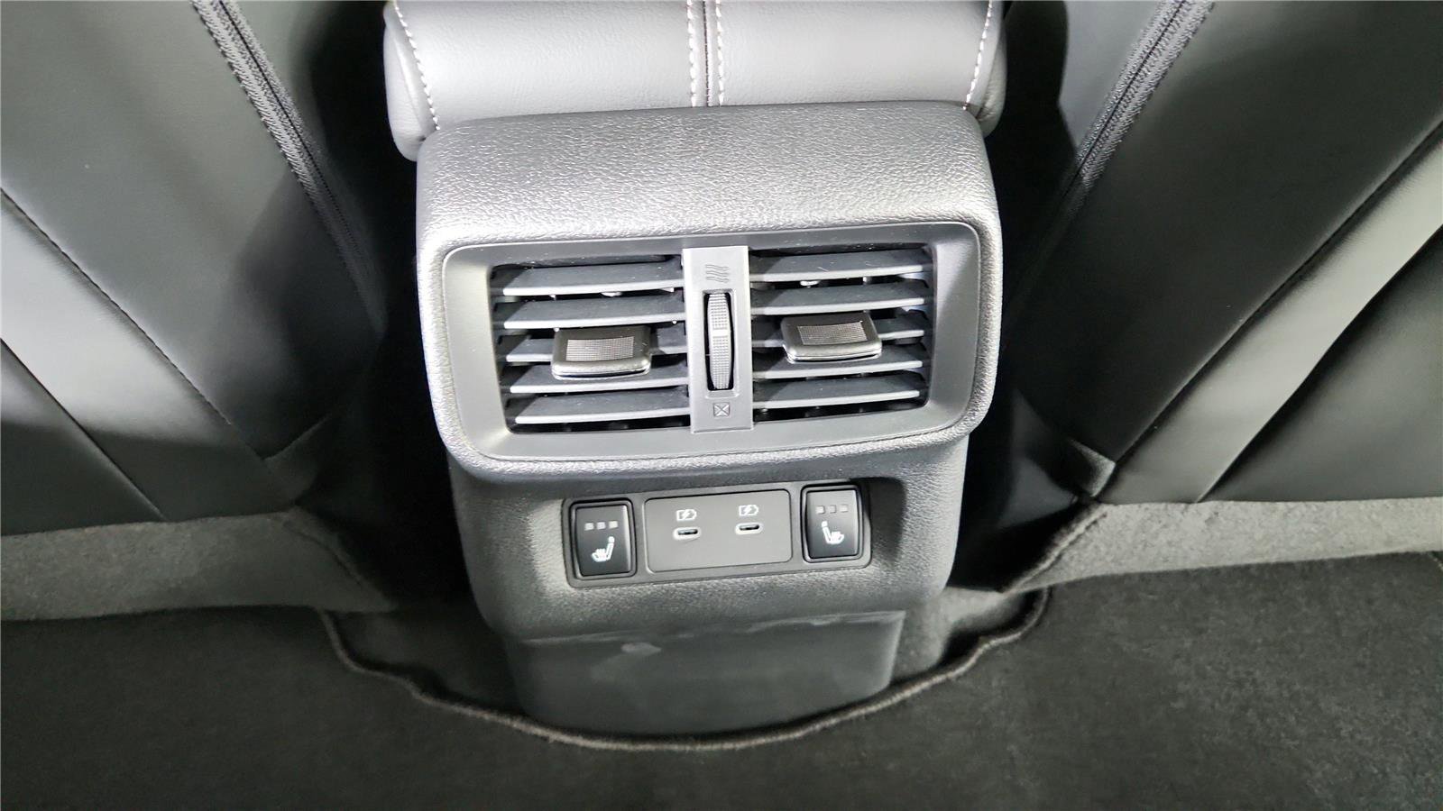 New 2026 Nissan Murano Platinum w/ Cargo Package AWD/4WD image 16