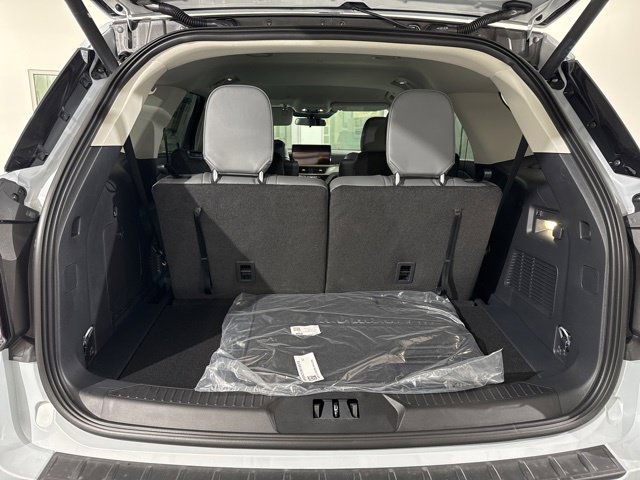 New 2026 Ford Explorer Active w/ Active Comfort Package RWD image 9