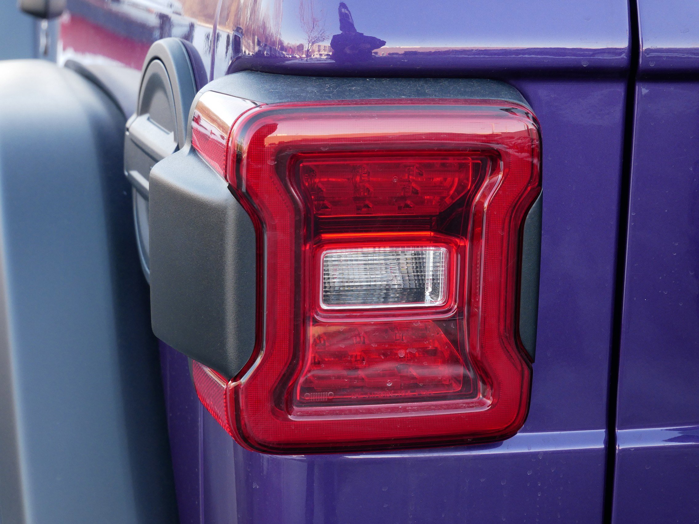 Used 2023 Jeep Wrangler Rubicon w/ Steel Bumper Group image 15