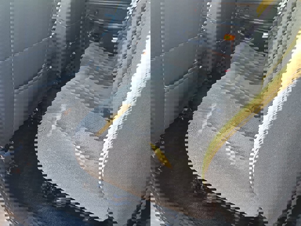 Used 2001 Chevrolet Silverado 2500 LS w/ Off-Road Skid Plate Pkg image 14