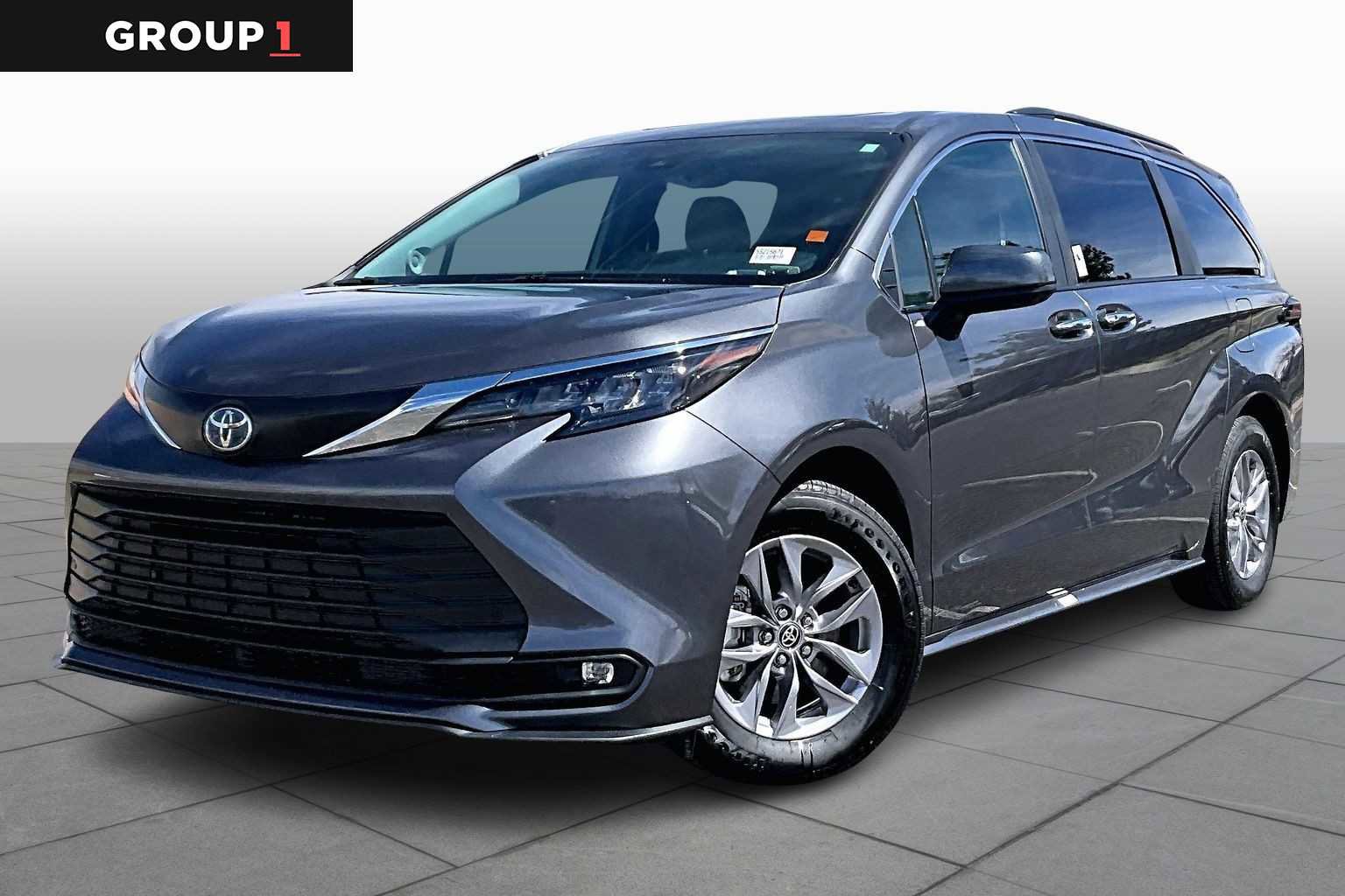 Certified 2025 Toyota Sienna XLE w/ XLE Plus Package