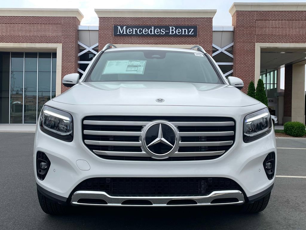 Certified 2025 Mercedes-Benz GLB 250 image 2