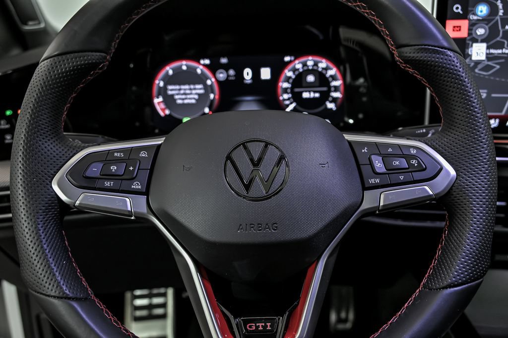 Used 2025 Volkswagen GTI SE FWD image 19