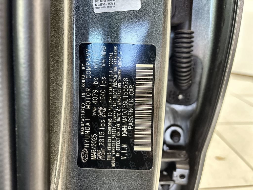 Certified 2025 Hyundai Elantra SEL FWD image 27