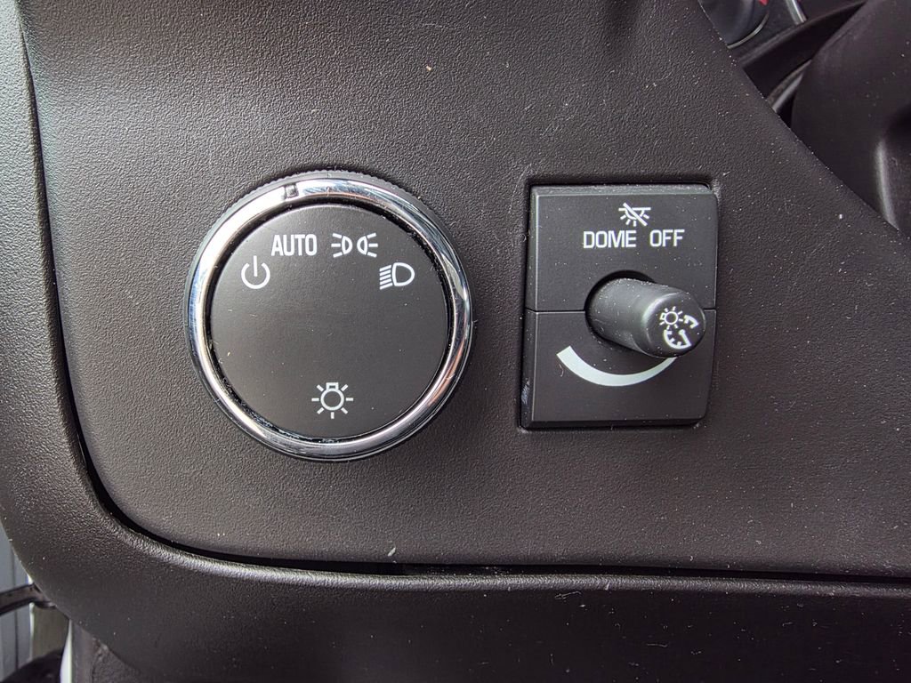 Used 2024 GMC Savana 2500 w/ Driver Convenience Package image 13