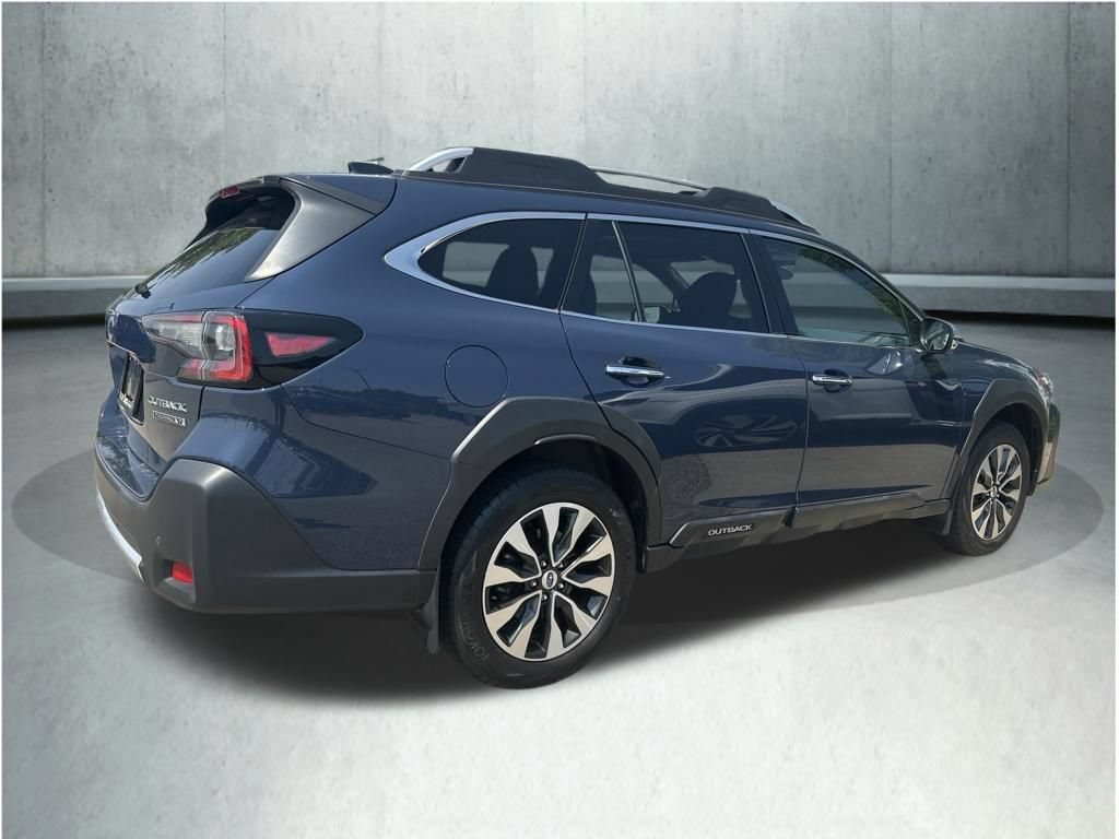 Used 2024 Subaru Outback Touring XT AWD/4WD image 6