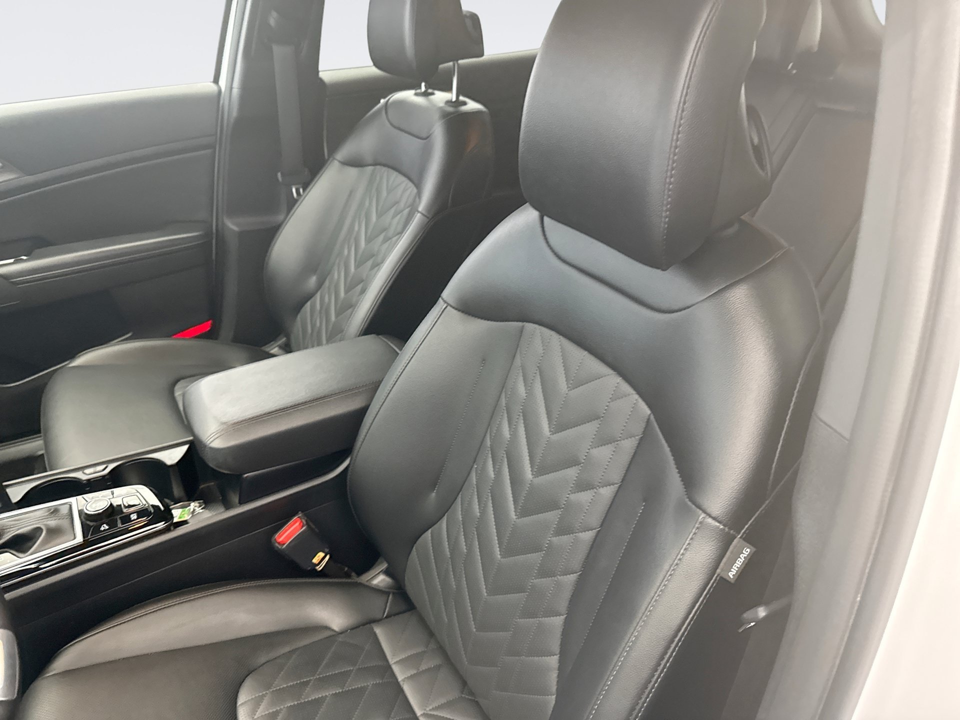 Used 2024 Kia Sportage X-Line AWD/4WD image 11