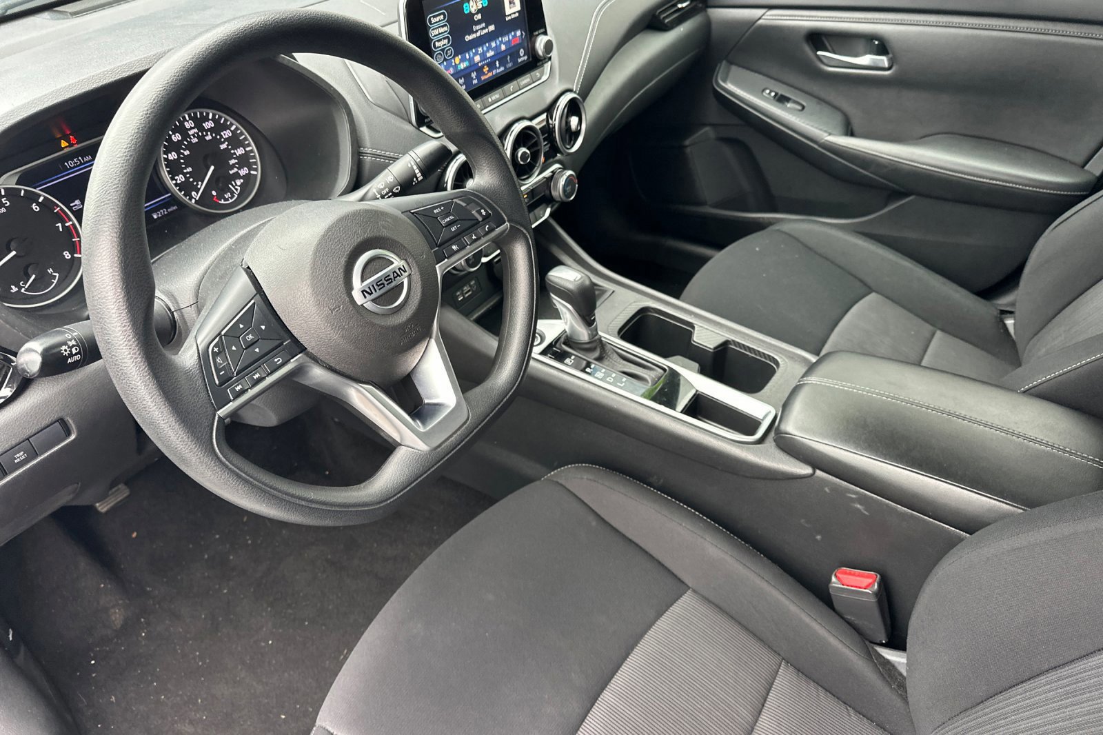 Used 2023 Nissan Sentra SV image 10