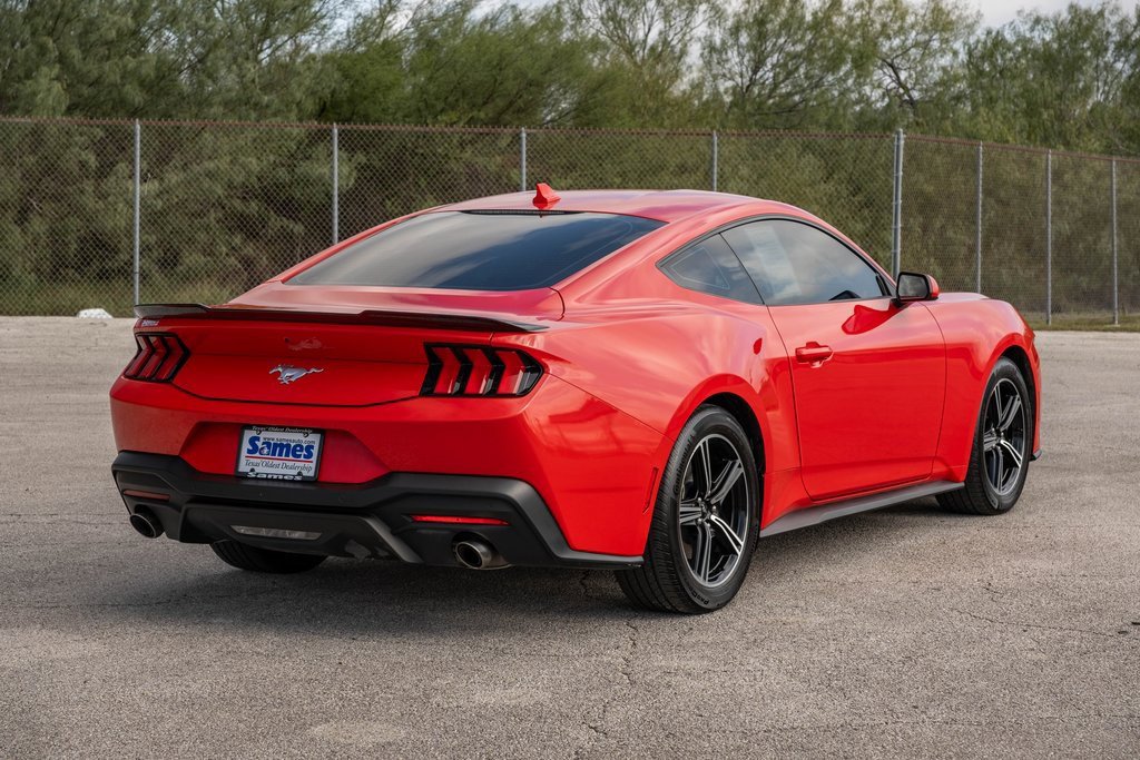 Used 2024 Ford Mustang Coupe image 7