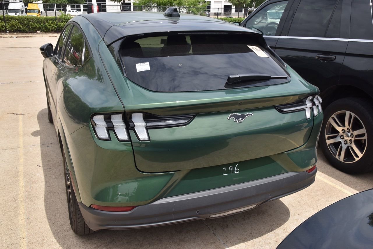 Certified 2025 Ford Mustang Mach-E Premium AWD/4WD image 7