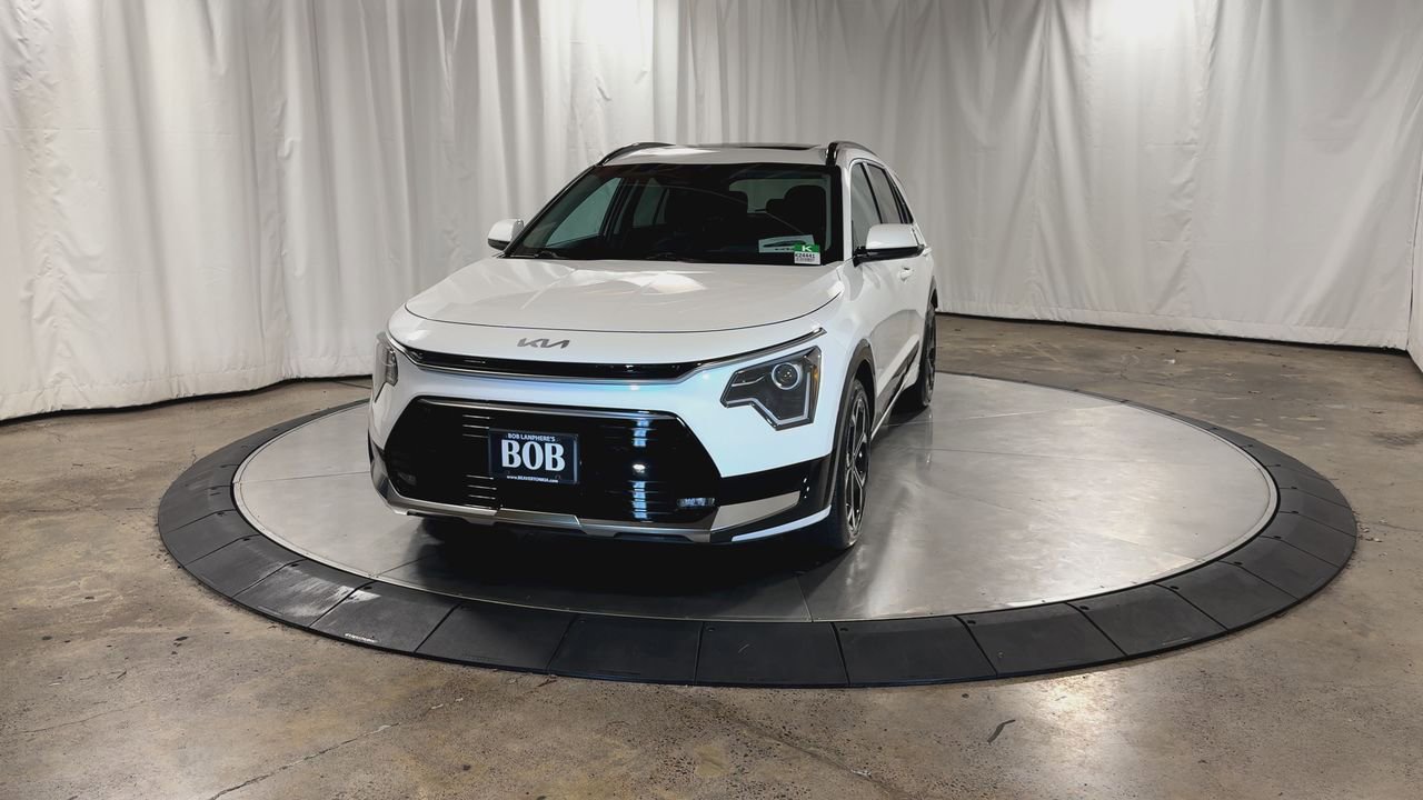Certified 2025 Kia Niro EX Touring image 4