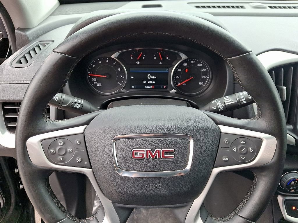 Used 2024 GMC Terrain SLT image 19