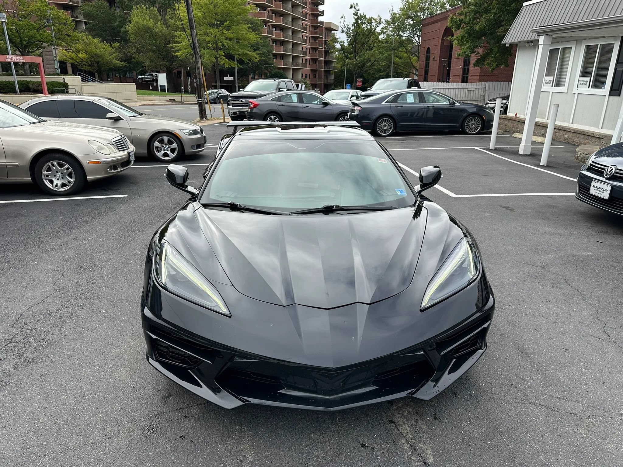 Used 2020 Chevrolet Corvette Stingray Coupe w/ 1LT RWD image 3