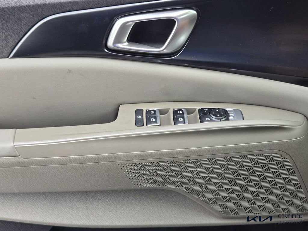 Certified 2026 Kia Carnival image 30