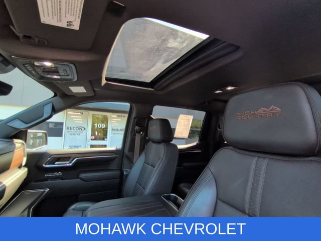 Certified 2023 Chevrolet Silverado 1500 High Country w/ High Country Premium Package AWD/4WD image 19